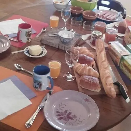 Aux Genets De Josephine 民宿