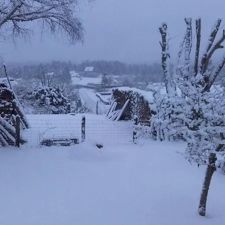 民宿 Aux Genets De Josephine Fournols