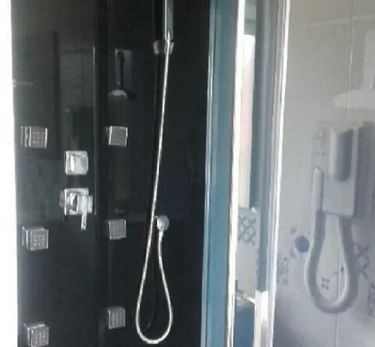 Aux Genets De Josephine