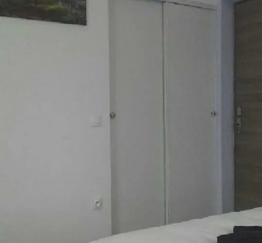 Aux Genets De Josephine * Fournols